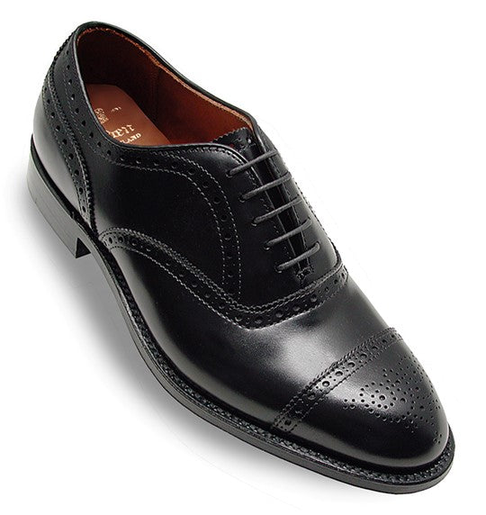 909 Medallion Perf Tip Bal Oxford (Black Calf) – The Alden Shop display picture 1