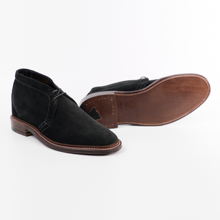 1497 Unlined Chukka Boot (Black Suede)
