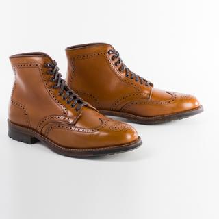 Tan sales wingtip boots