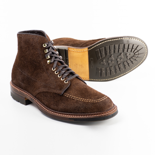D9913HC The Indy Boot (Tobacco Chamois With Brass)